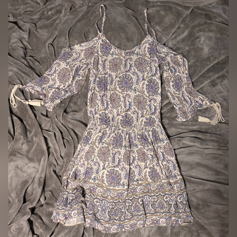 American Eagle Outfitters Blue and White Cold Shoulder Sundress